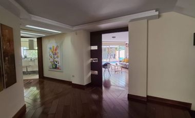 Venta Casa Miravalle 4 Cumbaya