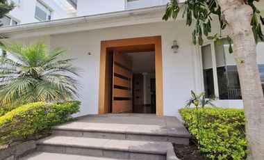 Venta Casa Miravalle 4 Cumbaya