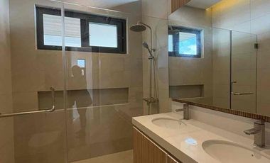 MODERN HOME FOR SALE