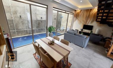 DIJUAL RUMAH BARU MODERN Dengan Kolam Renang Pribadi di Cigadung Dago Bandung