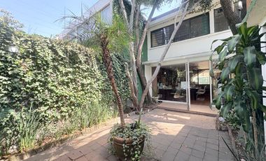 POR EL HOSPITAL MEDICA SUR CASA - OFICINA EN VENTA