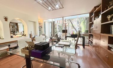 POR EL HOSPITAL MEDICA SUR CASA - OFICINA EN VENTA