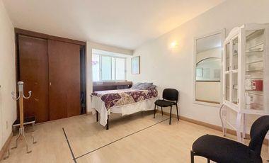 POR EL HOSPITAL MEDICA SUR CASA - OFICINA EN VENTA