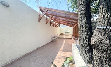 POR EL HOSPITAL MEDICA SUR CASA - OFICINA EN VENTA