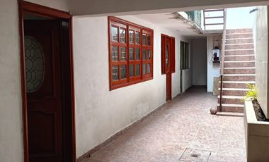 Casa en Venta iztacalco, CDMX –5 recamaras, 3 baños.