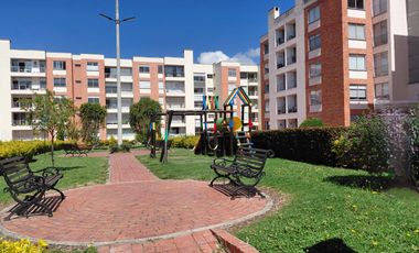 AGRADABELA APTO ARRIENDO CAJICA CENTRO