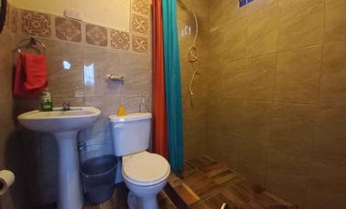 QUINTA CON PISCINA EN VENTA EN PARROQUIA LA ASUNCION