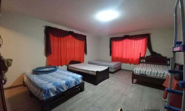 QUINTA CON PISCINA EN VENTA EN PARROQUIA LA ASUNCION