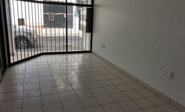 RENTO EDIFICIO DE 500M2, EN CHAPUL ORIENTE, DE 3 NIVELES, CON 11 OFICINAS, 9 BAÑOS.