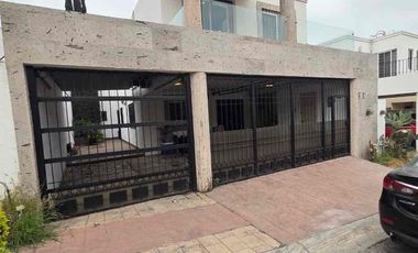 Casa en Renta amueblada