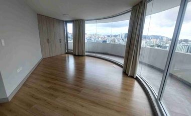 Departamento de venta, sector Carolina, Eloy Alfaro y M. de Jesús. Vista espectacular. Piso alto