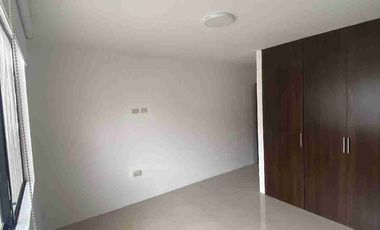 ALQUILER  VIVIENDA  5 HABITACIONES CIUDAD CELESTE LA PENÍNSULA. .