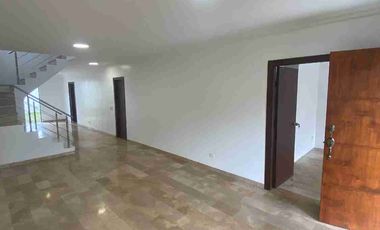 ALQUILER  VIVIENDA  5 HABITACIONES CIUDAD CELESTE LA PENÍNSULA. .