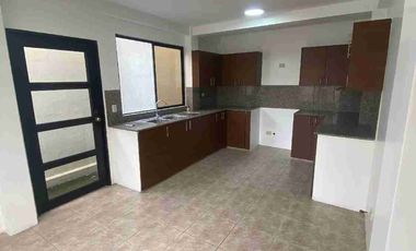 ALQUILER  VIVIENDA  5 HABITACIONES CIUDAD CELESTE LA PENÍNSULA. .