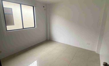 ALQUILER  VIVIENDA  5 HABITACIONES CIUDAD CELESTE LA PENÍNSULA. .