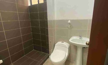 ALQUILER  VIVIENDA  5 HABITACIONES CIUDAD CELESTE LA PENÍNSULA. .