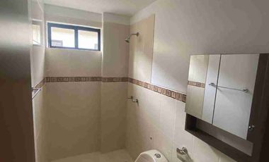 ALQUILER  VIVIENDA  5 HABITACIONES CIUDAD CELESTE LA PENÍNSULA. .