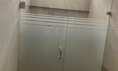 CASA EN RENTA EN ZOI CAPITAL NORTE, SEGURIDAD 24/7 CERCA ANGEL LEAÑO