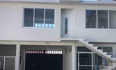 vendo casa  con dos departamentos en santa rosa de lima cuautitlan Izcalli