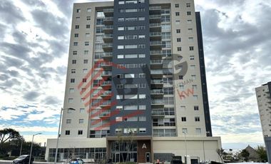 Venta de Departamento con amplia recámara y vestidor, en zona del Refugio, Qro