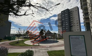 Venta de Departamento con amplia recámara y vestidor, en zona del Refugio, Qro