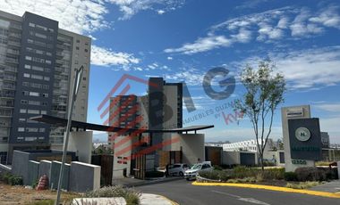 Venta de Departamento con amplia recámara y vestidor, en zona del Refugio, Qro