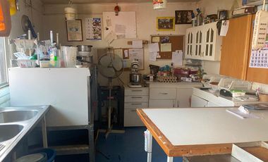 Casa con gran terreno en Avenida Francia