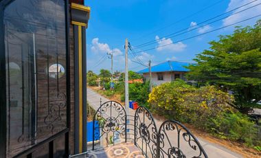 House for sale in Ayutthaya, Uthai District, Thanū Subdistrict, near Wat Sakae, European-style house near Rojana Industrial Estate