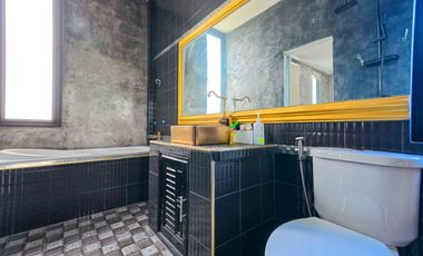 House for sale in Ayutthaya, Uthai District, Thanū Subdistrict, near Wat Sakae, European-style house near Rojana Industrial Estate