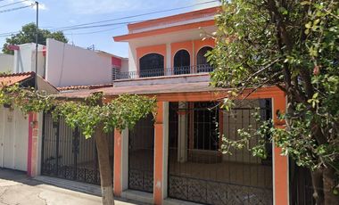 VENTA CASA: GENERAL PEDRO TORRES ORTIZ #847, Colonia FOVISSSTE, C.P. 28044 Municipio Colima, Colima