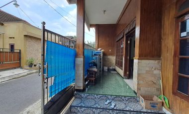 DIJUAL RUMAH DEKAT BANDARA ADI SOEMARMO SOLO