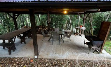 SE VENDE CASA EN PARCELA EN VALDIVIA