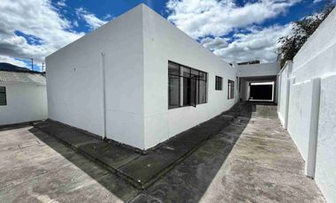 Potencial Casa Comercial en el Inca en venta