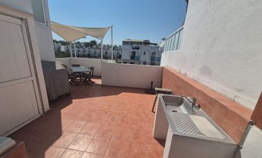 CASA LAGO DE TEQUESQUITENGO MORELOS