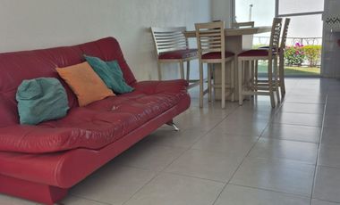 CASA LAGO DE TEQUESQUITENGO MORELOS