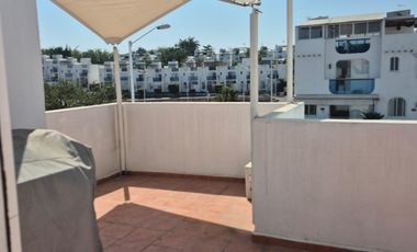 CASA LAGO DE TEQUESQUITENGO MORELOS