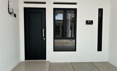 Rumah Siap Huni di Depok Lokasi di lalui Angkot di Depan Perumahan