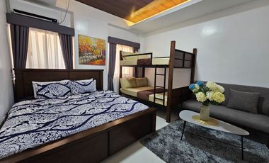 Beach House Villa in Morong, Bataan