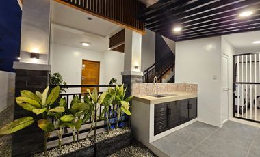 Beach House Villa in Morong, Bataan