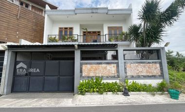 DIJUAL RUMAH MEWAH FULL FURNISHED DI SOLO SUMBER DEKAT KPU