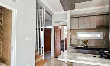 FOR SALE – MODERN 2-STOREY MINIMALIST HOUSE NEAR LUMINTANG FIELD, NORTH DENPASAR