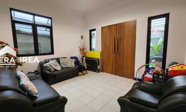 DIJUAL RUMAH 2 LANTAI DI SOLO SUMBER DEKAT RS JIH