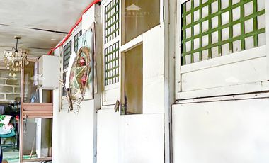 RUSH SALE! 4 Bedroom House for Sale in Quezon City at White Plains Subdivision Motivated Seller!