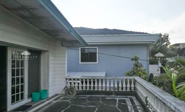 RUSH SALE! 4 Bedroom House for Sale in Quezon City at White Plains Subdivision Motivated Seller!