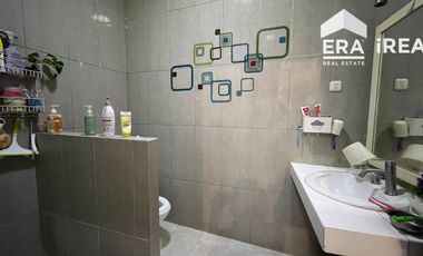 DIJUAL RUMAH SIAP HUNI DEKAT PASAR GEDHE SOLO KOTA