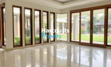 Cipete Area, Disewakan Rumah Mewah Double Gate Asri Vibes Villa Bali di Cipete