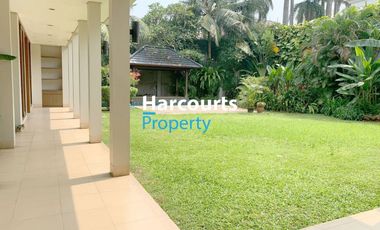 Cipete Area, Disewakan Rumah Mewah Double Gate Asri Vibes Villa Bali di Cipete