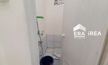 DIJUAL RUMAH KOST DEKAT TUGU MAKUTA SOLO BARAT