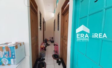 DIJUAL RUMAH KOST DEKAT TUGU MAKUTA SOLO BARAT