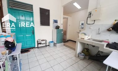 DIJUAL RUMAH KOST DEKAT TUGU MAKUTA SOLO BARAT